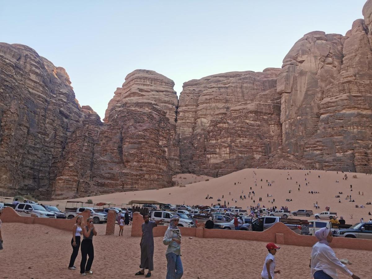 Rum Titanic Camp Wadi Rum Extérieur photo