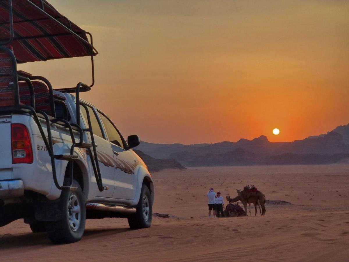 Rum Titanic Camp Wadi Rum Extérieur photo