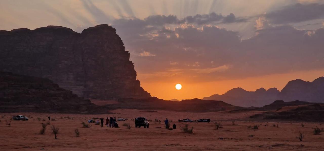 Rum Titanic Camp Wadi Rum Extérieur photo