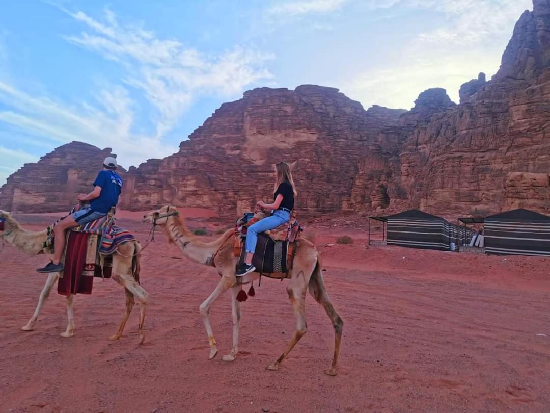 Rum Titanic Camp Wadi Rum Extérieur photo