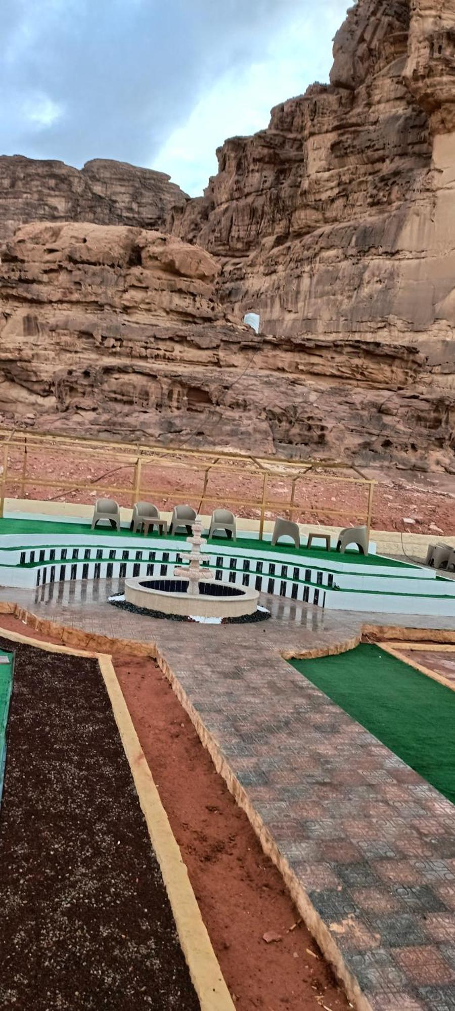 Rum Titanic Camp Wadi Rum Extérieur photo